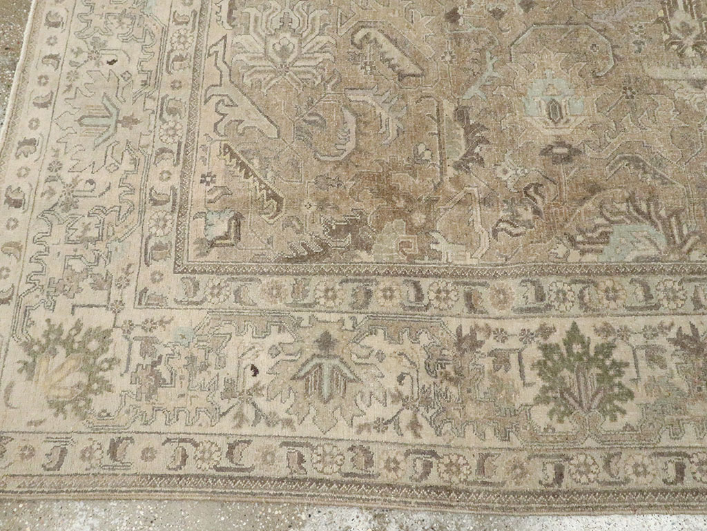 Vintage Persian Tabriz Carpet, No.20165 - Gsblank