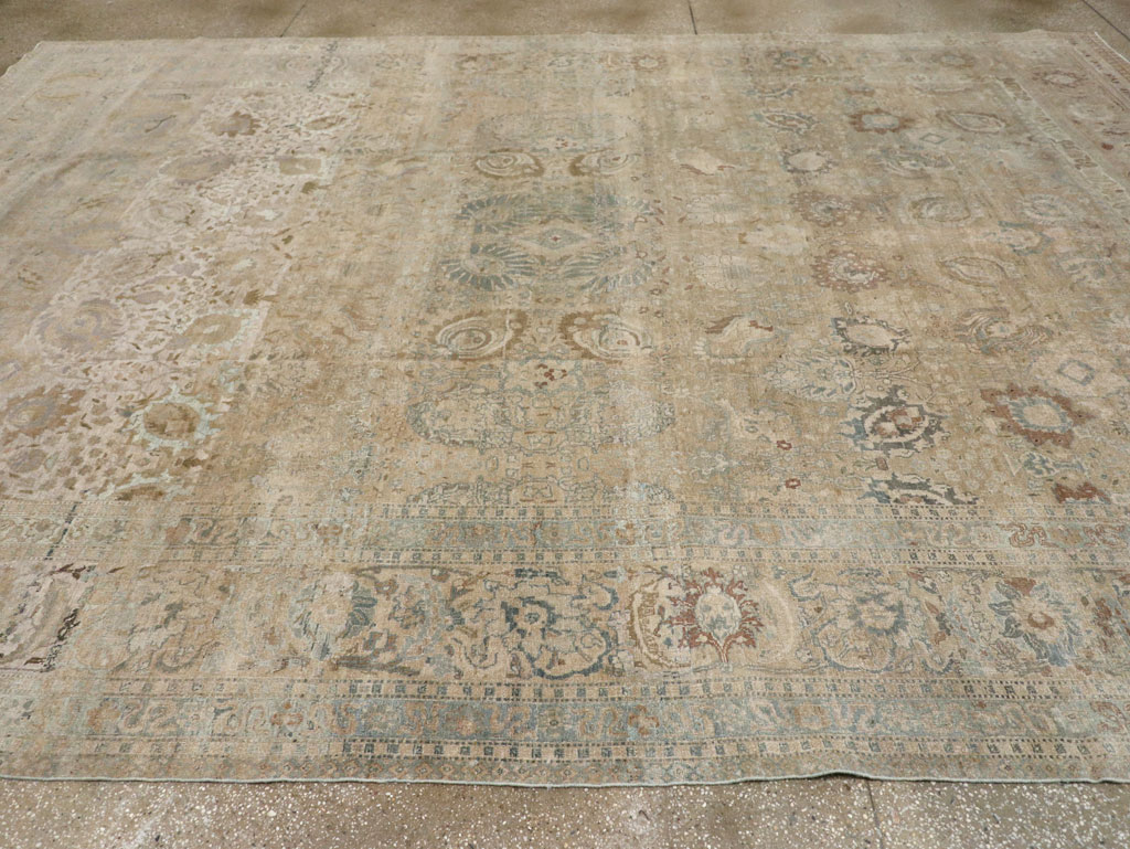Antique Persian Tabriz Carpet, No.20177 - Gsblank