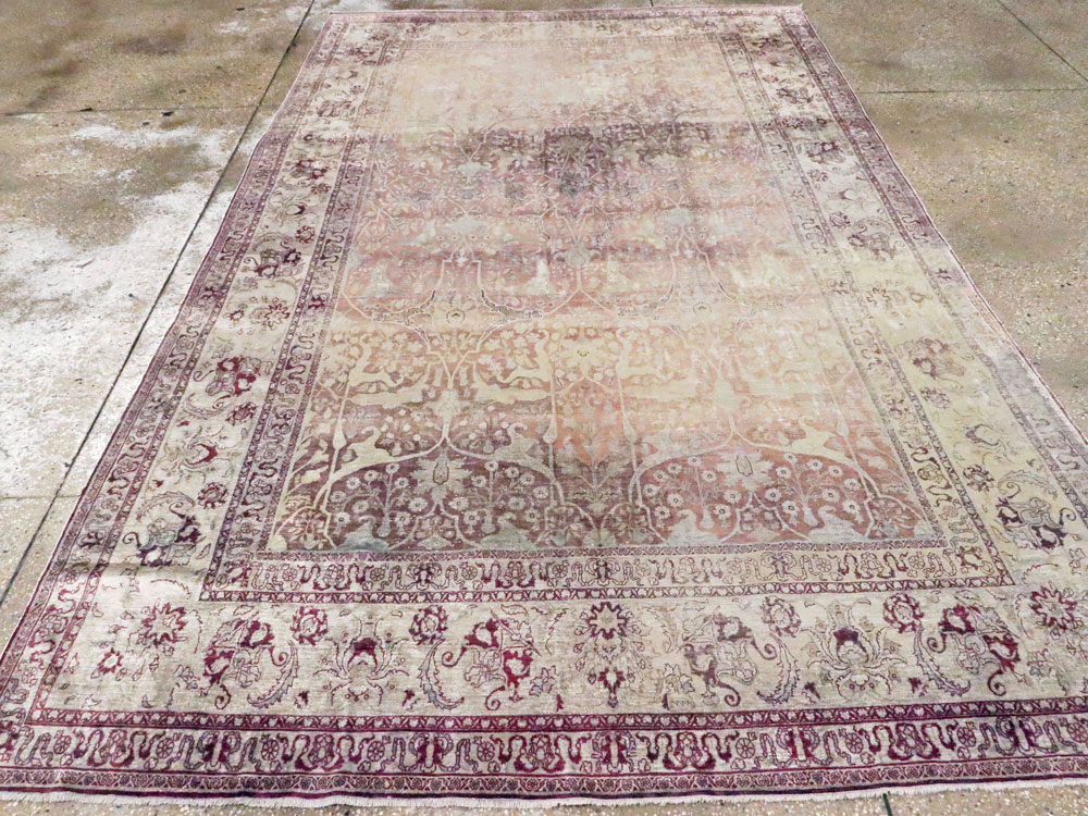 Antique Persian Silk Distressed Kashan Carpet, No.20182 - Gsblank