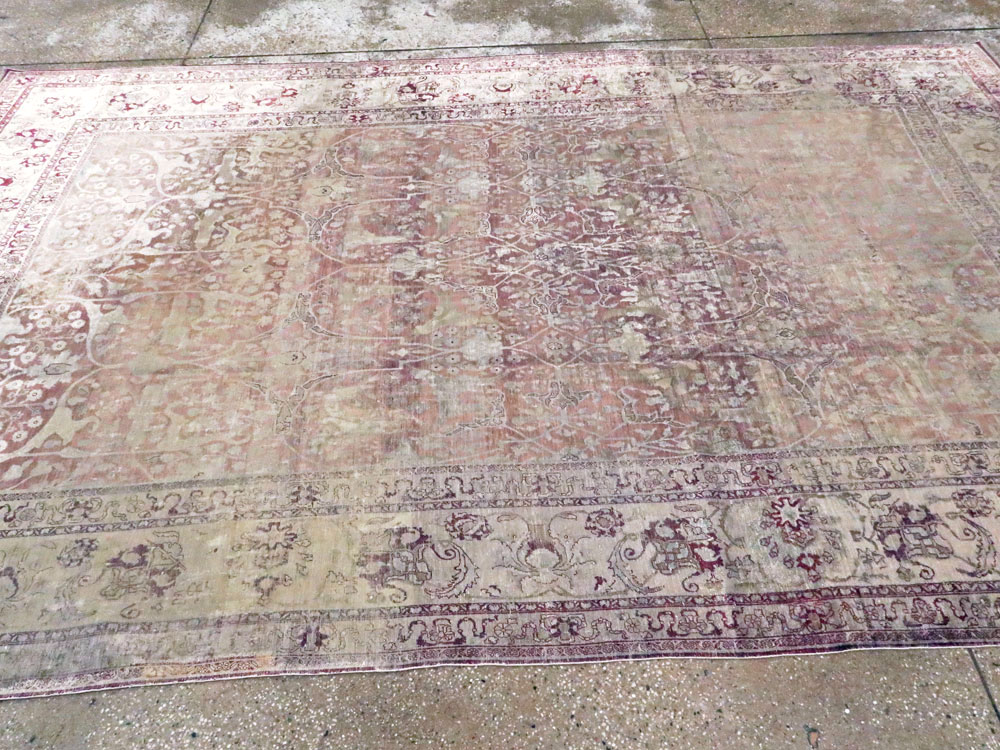 Antique Persian Silk Distressed Kashan Carpet, No.20182 - Gsblank