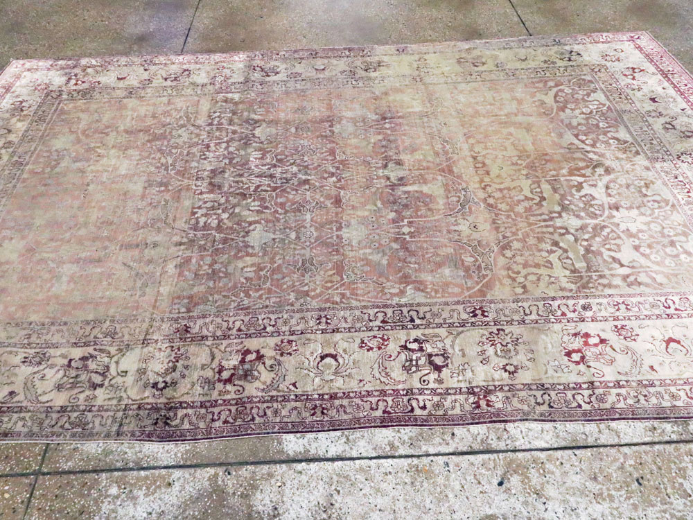 Antique Persian Silk Distressed Kashan Carpet, No.20182 - Gsblank