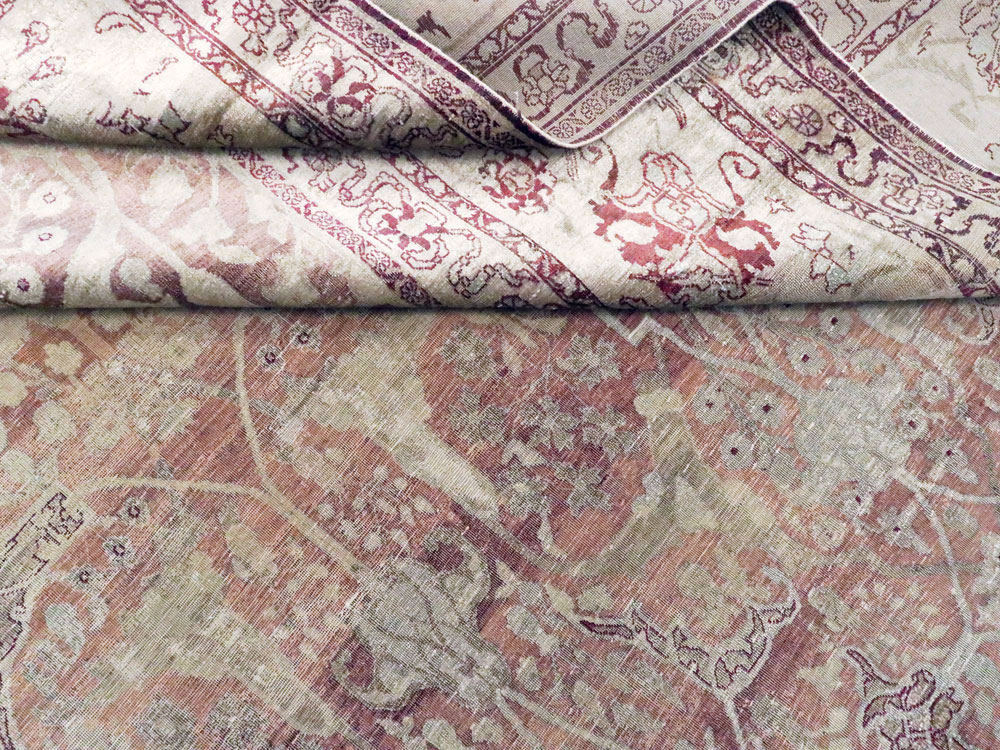 Antique Persian Silk Distressed Kashan Carpet, No.20182 - Gsblank