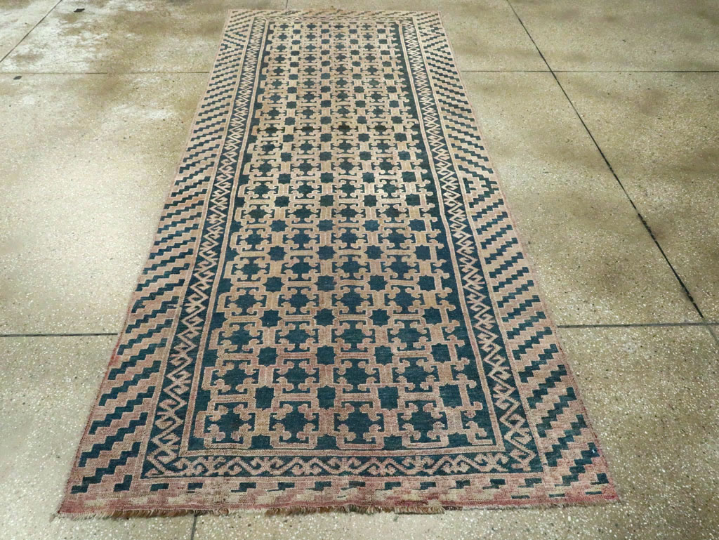 Antique East Turkestan Kirghiz Carpet, No.20193 - Gsblank