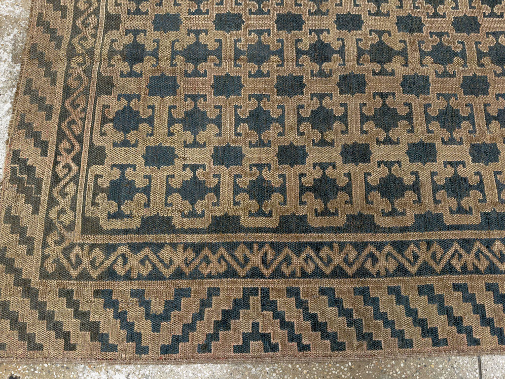 Antique East Turkestan Kirghiz Carpet, No.20193 - Gsblank