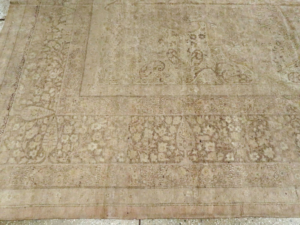 Antique Indian Lahore Carpet, No.20227 - Gsblank