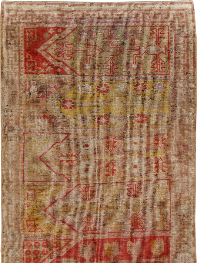 Antique East Turkestan Khotan Saph Runner, No.20233 - Gsblank