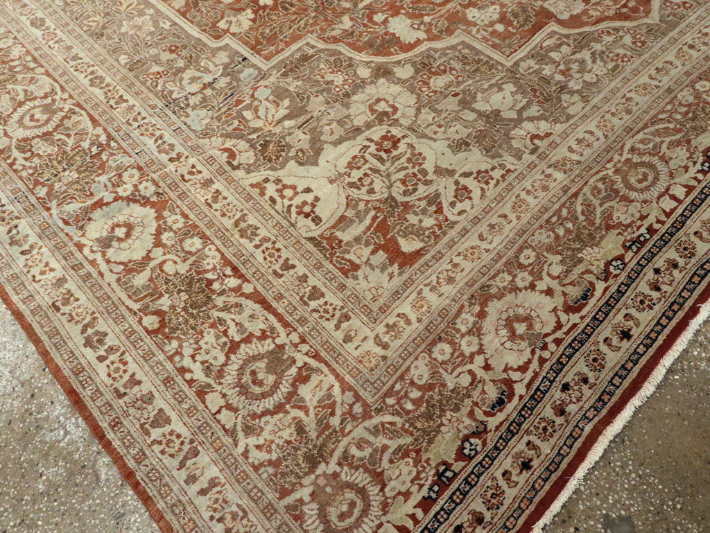 Antique Tabriz Hagi Jalili Carpet, No.20236 - Gsblank