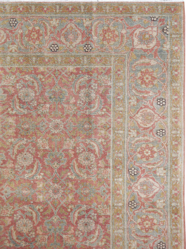 Antique Persian Tabriz Carpet, No.20259 - Gsblank