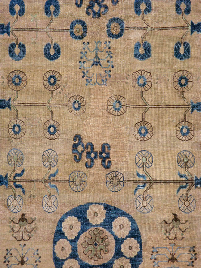 Antique East Turkestan Khotan Carpet, No.20271 - Gsblank