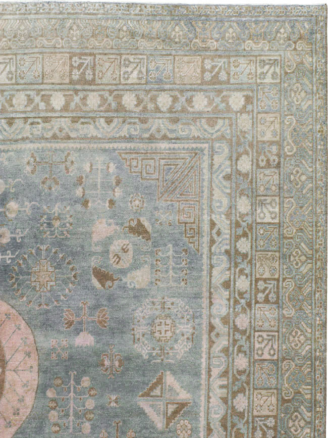 Antique East Turkestan Khotan Gallery Carpet, No.20277 - Gsblank
