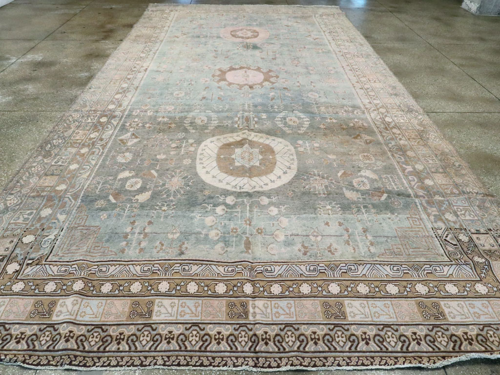 Antique East Turkestan Khotan Gallery Carpet, No.20277 - Gsblank