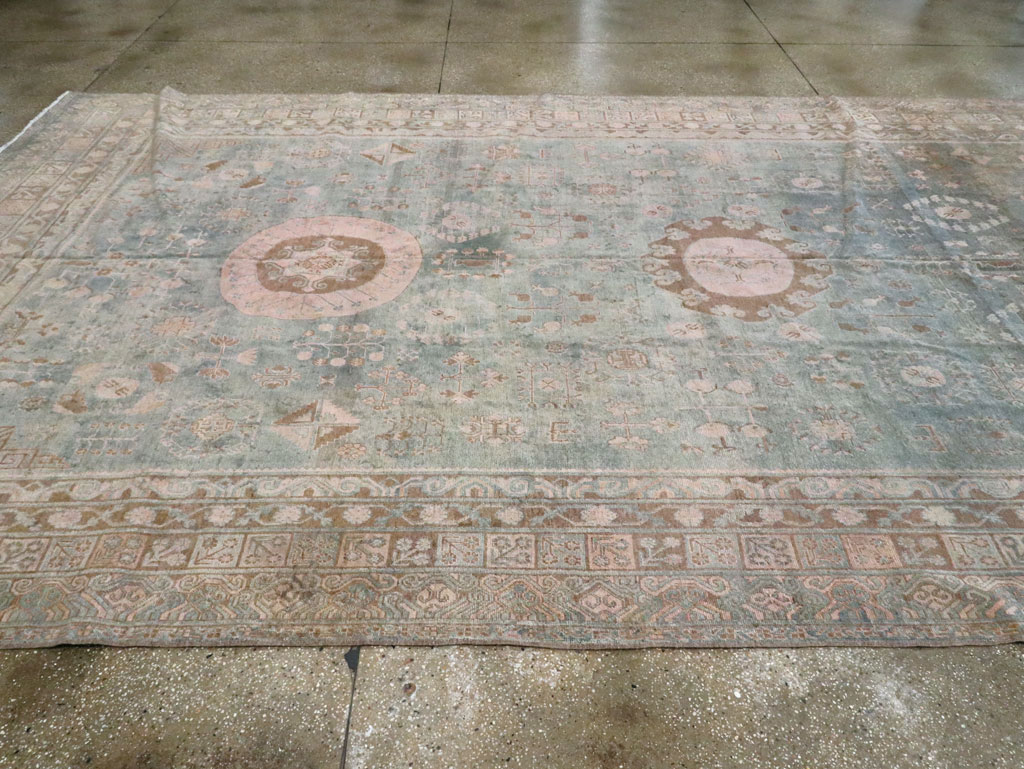 Antique East Turkestan Khotan Gallery Carpet, No.20277 - Gsblank