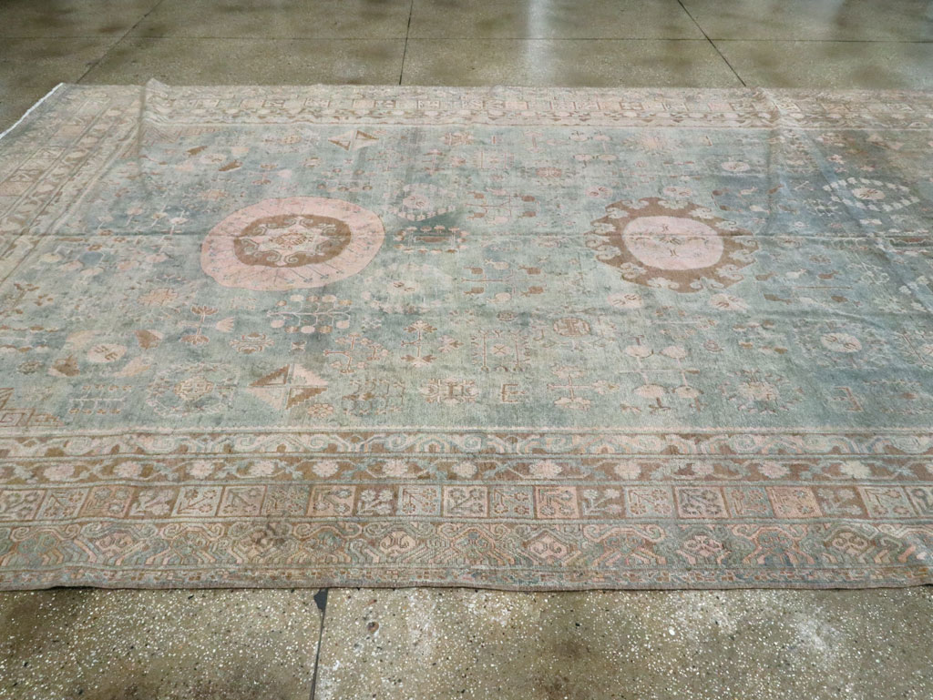 Antique East Turkestan Khotan Gallery Carpet, No.20277 - Gsblank
