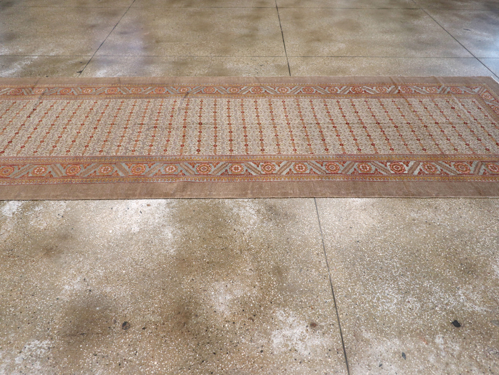 Antique Persian Serab Wide Gallery Runner, No.20289 - Gsblank