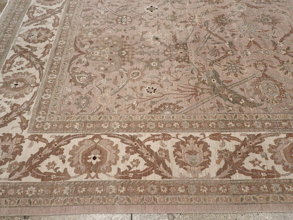 Modern Persian Tabriz Carpet, No.20297 - Gsblank