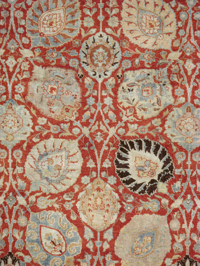 Antique Persian Tabriz Carpet, No.20304 - Gsblank