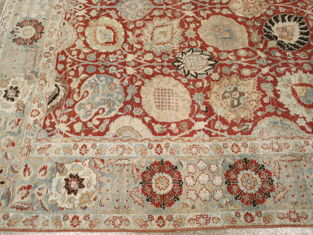 Antique Persian Tabriz Carpet, No.20304 - Gsblank