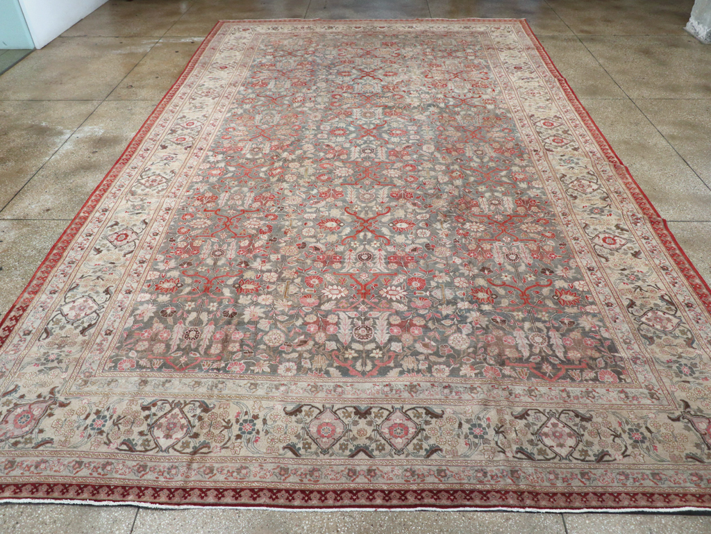 Antique Persian Tabriz Carpet, No.20338 - Gsblank