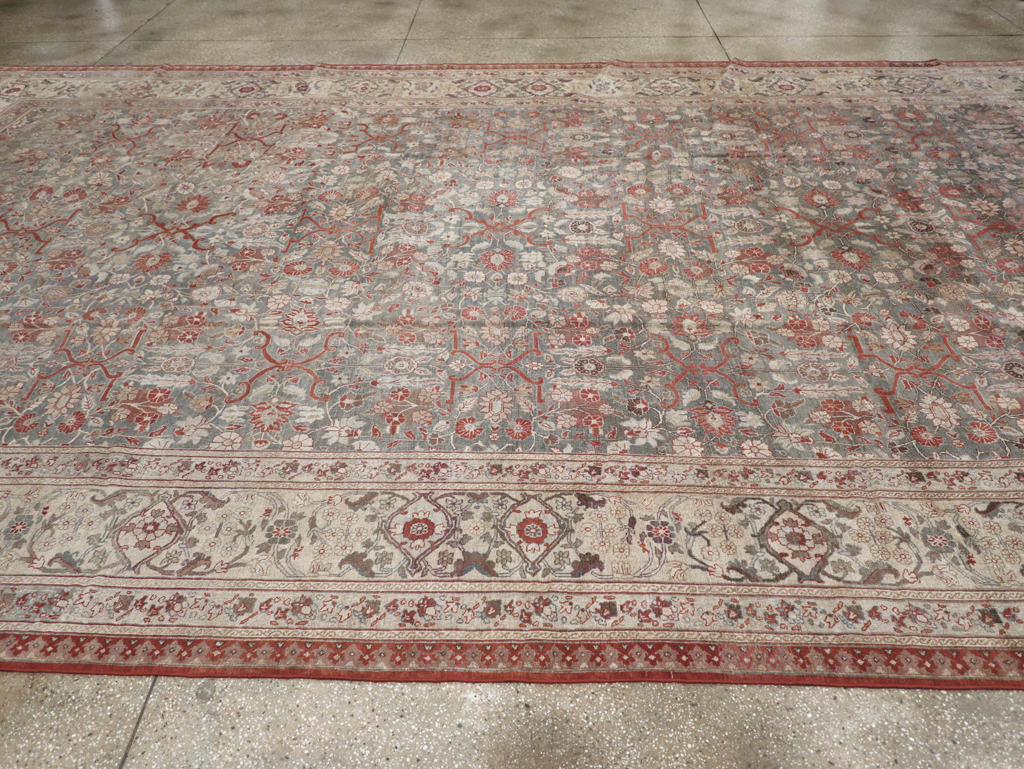 Antique Persian Tabriz Carpet, No.20338 - Gsblank