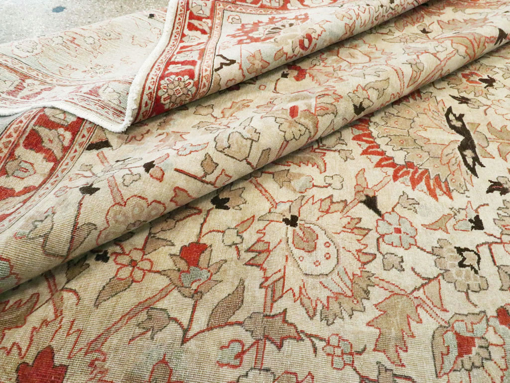 Antique Persian Tabriz Carpet, No.20357 - Gsblank