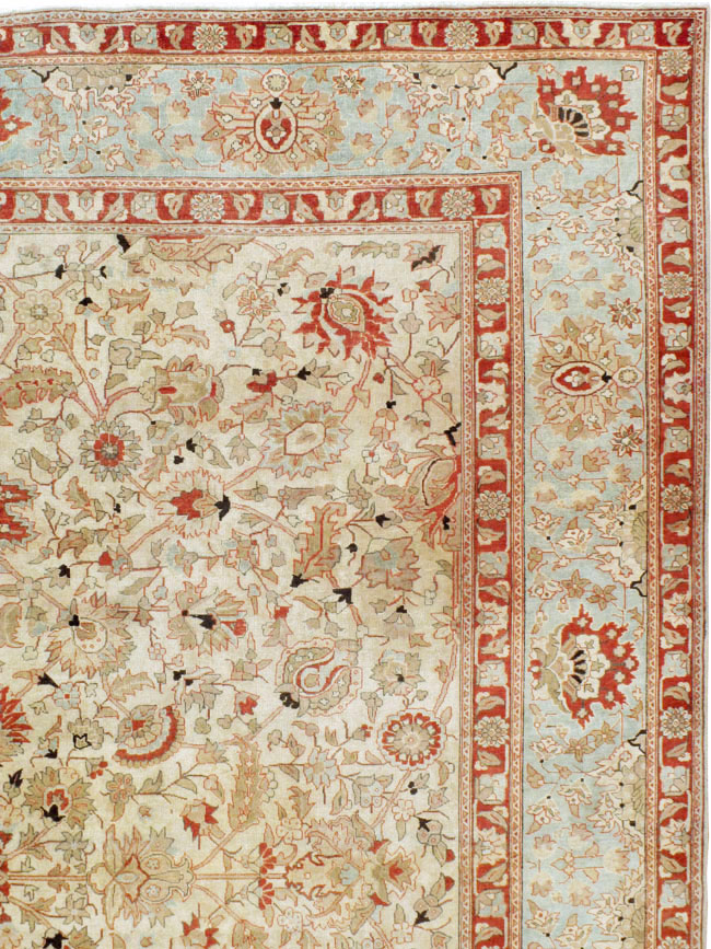 Antique Persian Tabriz Carpet, No.20357 - Gsblank