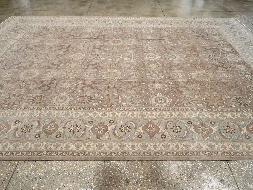 Antique Persian Tabriz Carpet, No.20376 - Gsblank