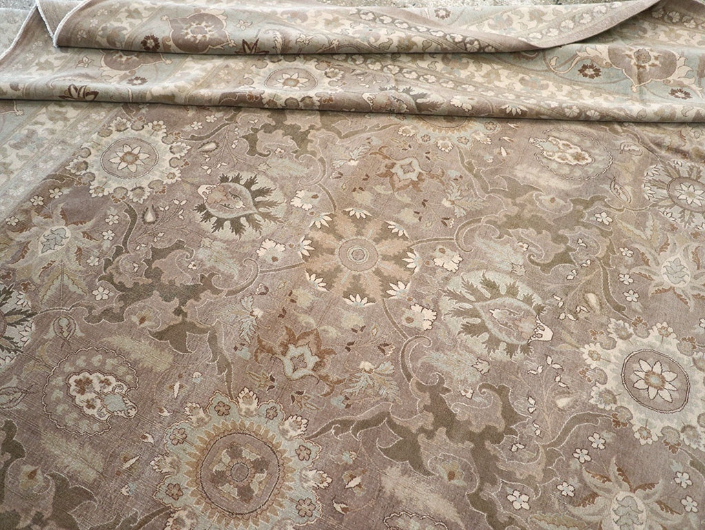 Antique Persian Tabriz Carpet, No.20376 - Gsblank