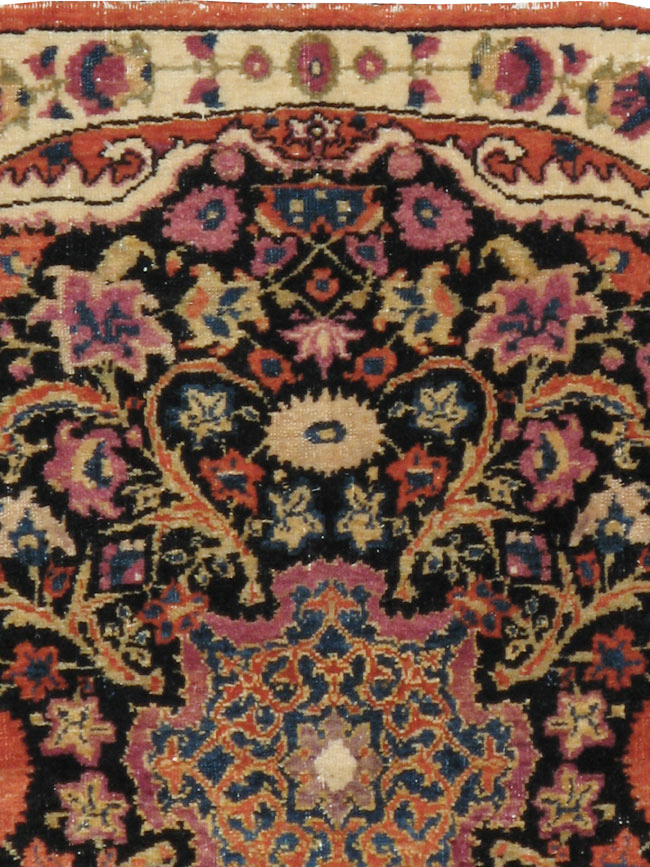 Antique Persian Tabriz Round Rug, No.20380 - Gsblank