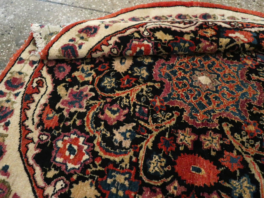 Antique Persian Tabriz Round Rug, No.20380 - Gsblank