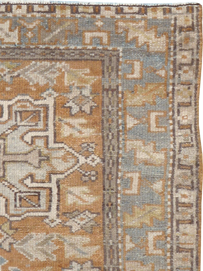 Vintage Persian Karajeh Rug, No.20409 - Gsblank