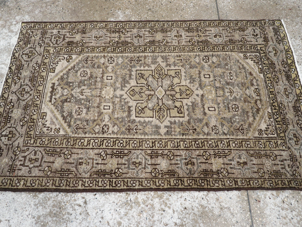 Vintage Persian Malayer Throw Rug, No.20419 - Gsblank