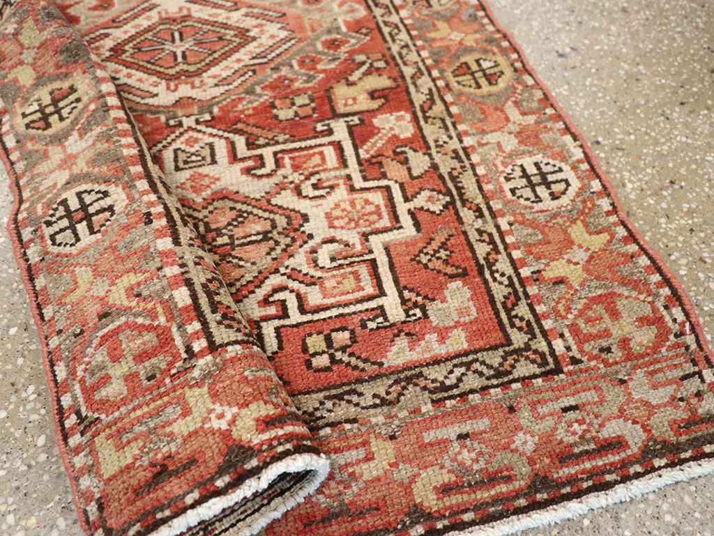 Vintage Persian Karajeh Rug, No.20436 - Gsblank