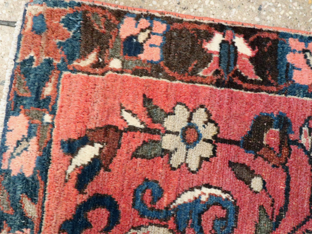 Antique Persian Hamadan Rug, No.20485 - Gsblank