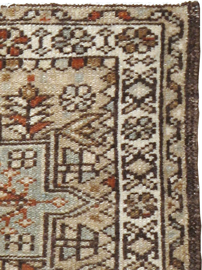 Vintage Persian Karajeh Rug, No.20501 - Gsblank