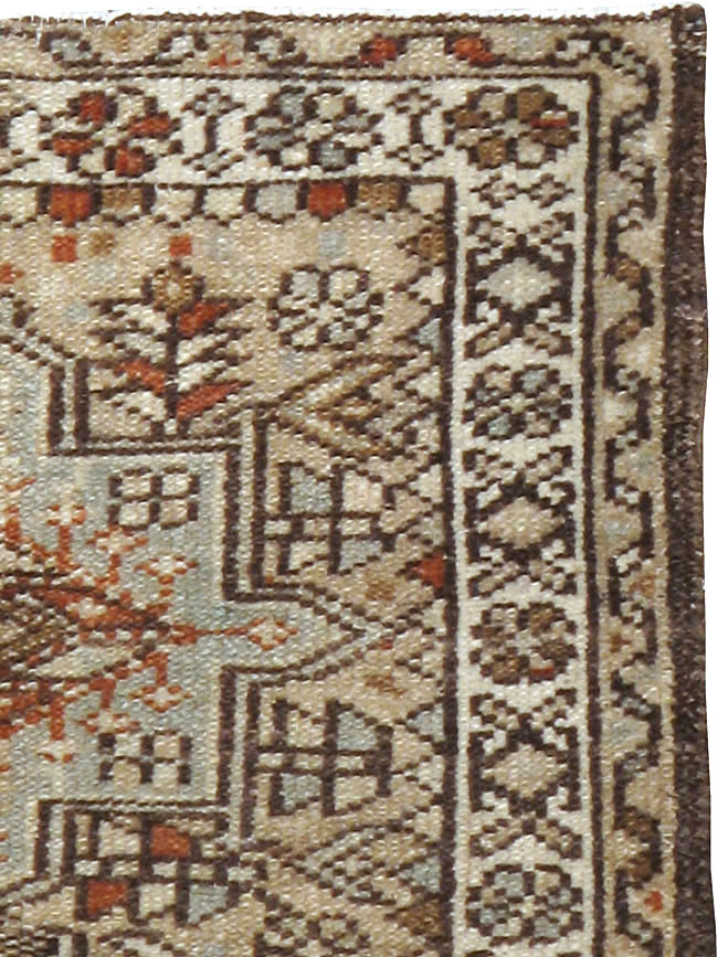 Vintage Persian Karajeh Rug, No.20501 - Gsblank