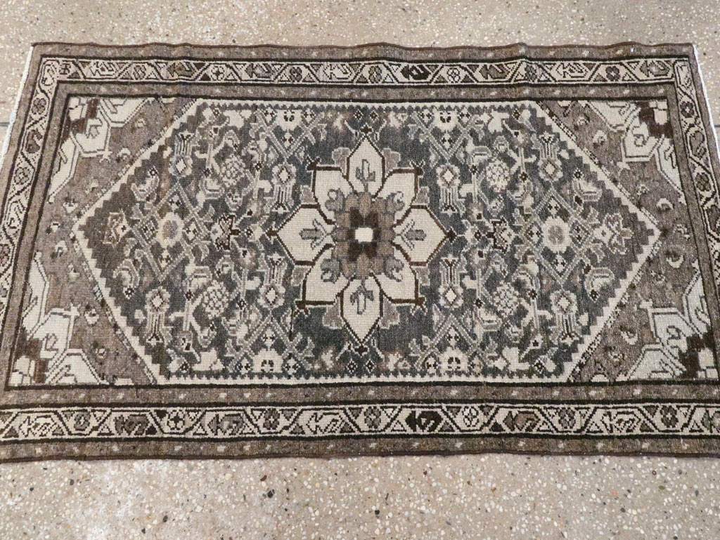 Vintage Persian Malayer Throw Rug, No.20513 - Gsblank