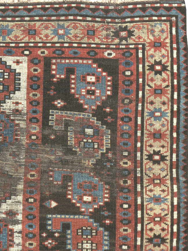 Antique Caucasian Kazak Distressed Rug, No.20515 - Gsblank