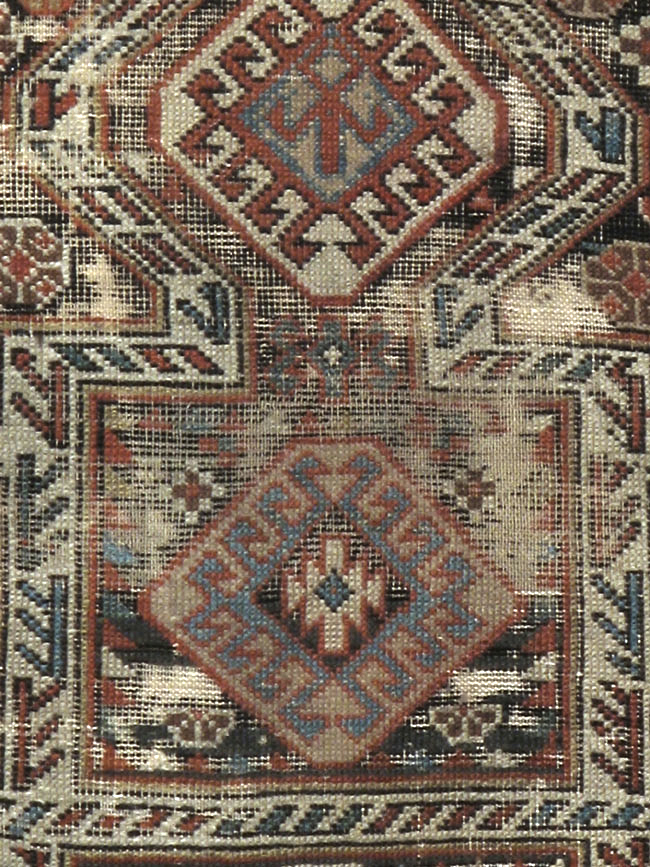Antique Caucasian Shirvan Distressed Rug, No.20516 - Gsblank