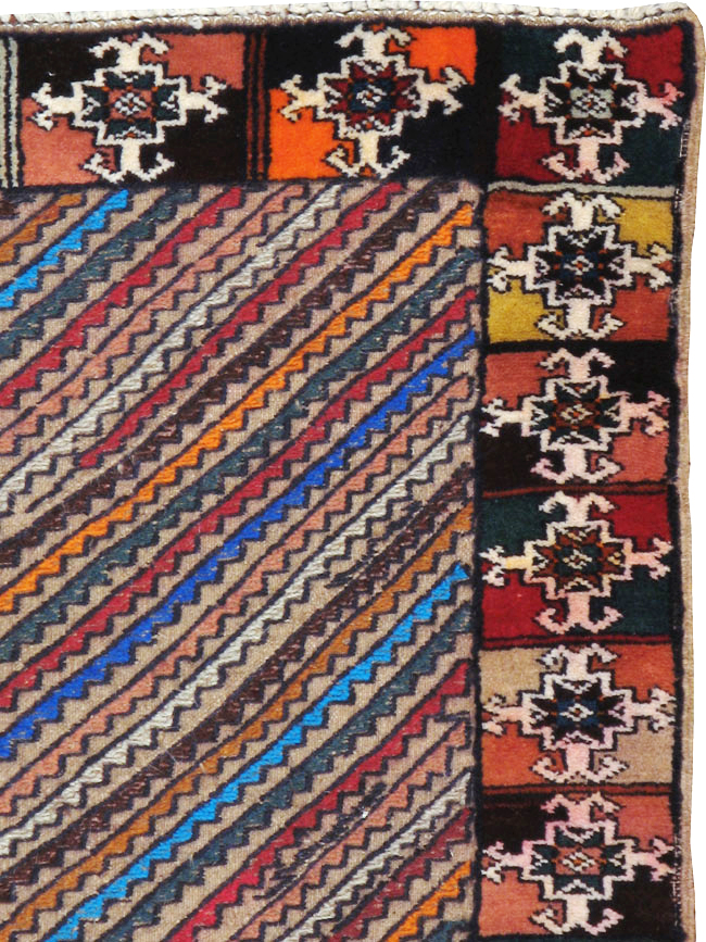 Vintage Persian Afshar Rug, No.20518 - Gsblank