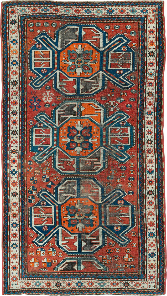 Antique Caucasian Kazak Distressed Rug, No.20529 - Gsblank