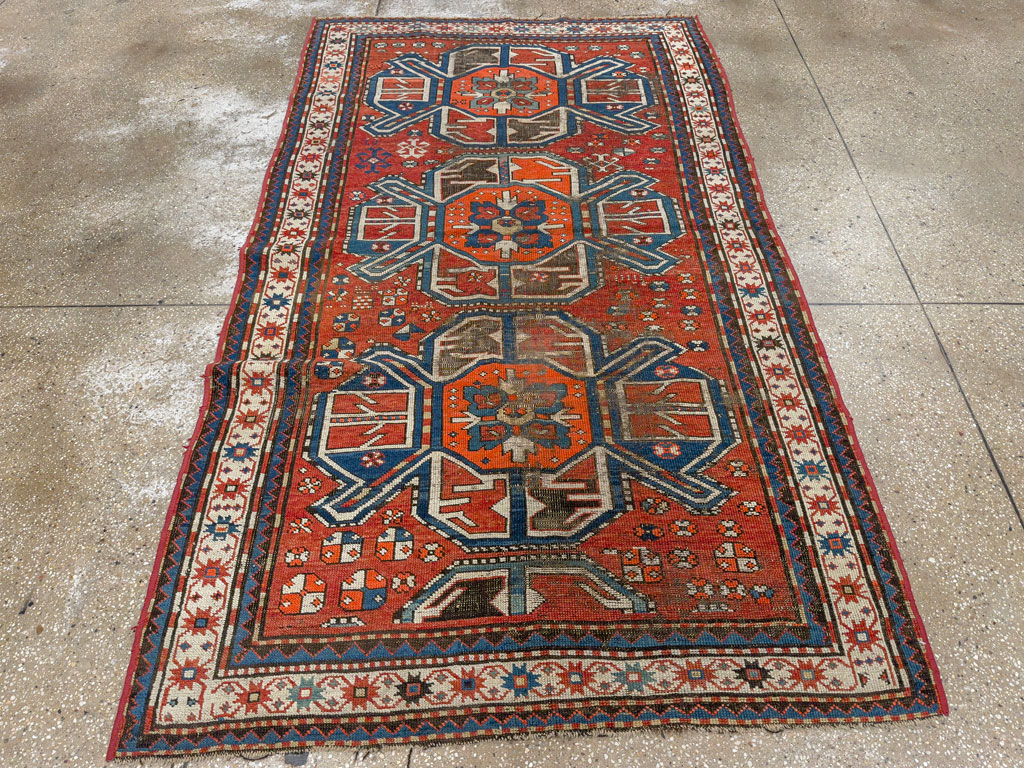 Antique Caucasian Kazak Distressed Rug, No.20529 - Gsblank