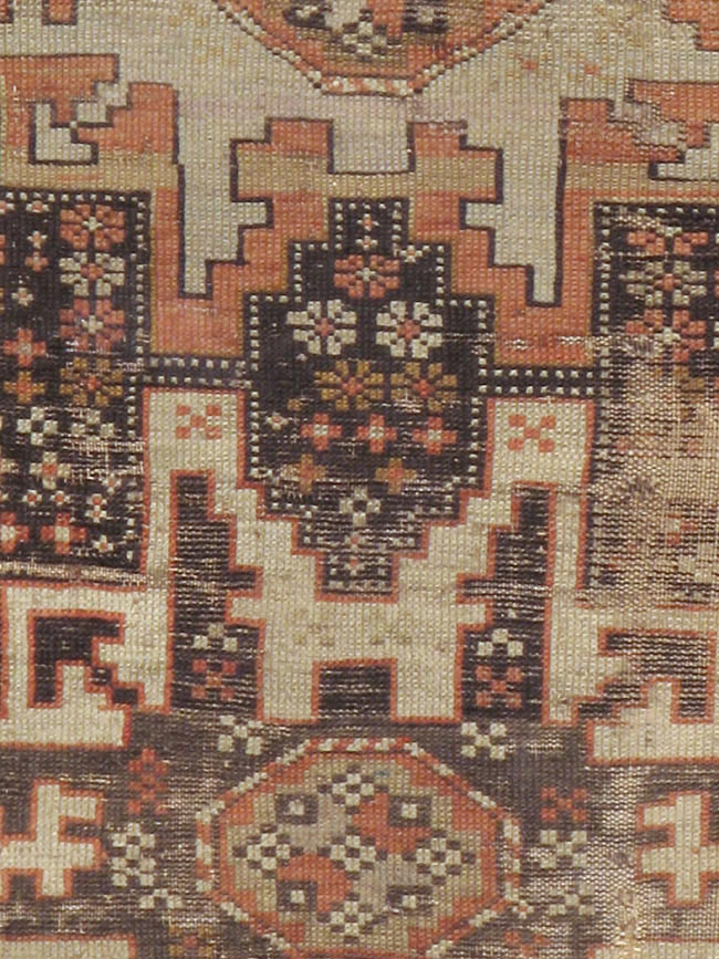 Antique Caucasian Kuba Distressed Rug, No.20547 - Gsblank