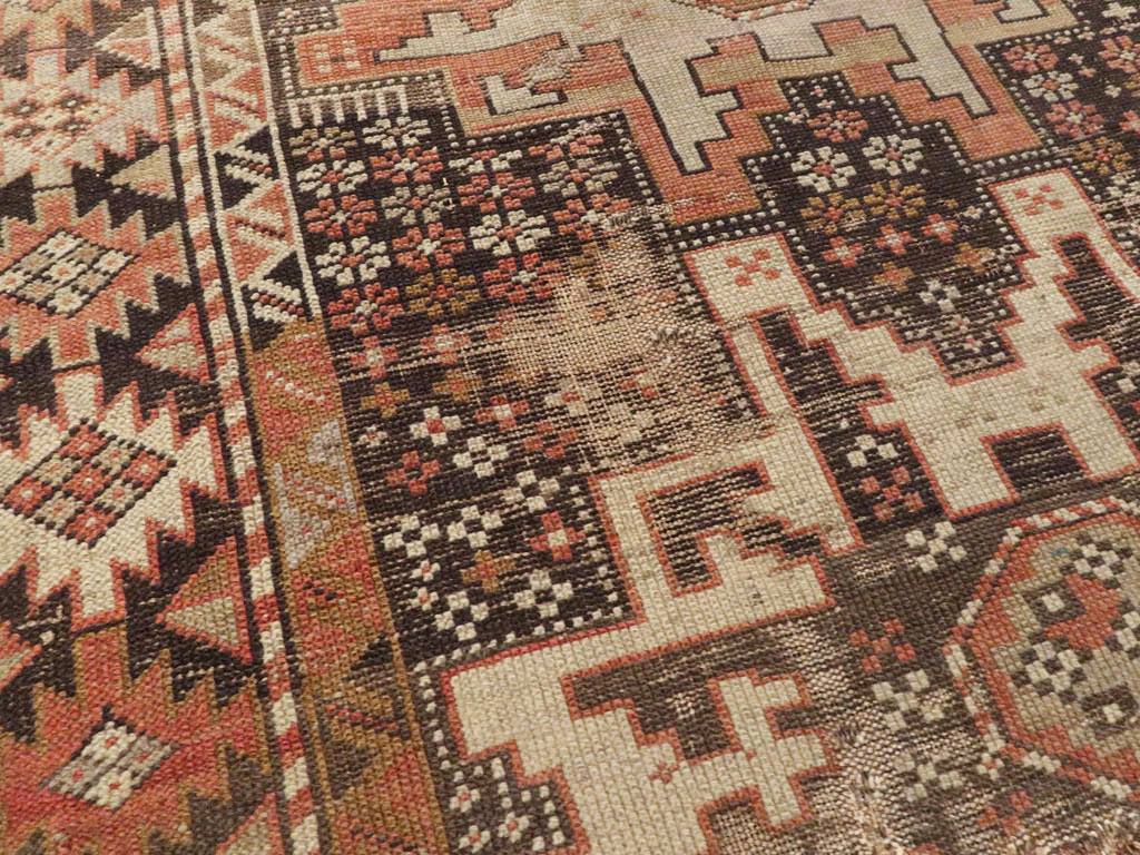 Antique Caucasian Kuba Distressed Rug, No.20547 - Gsblank