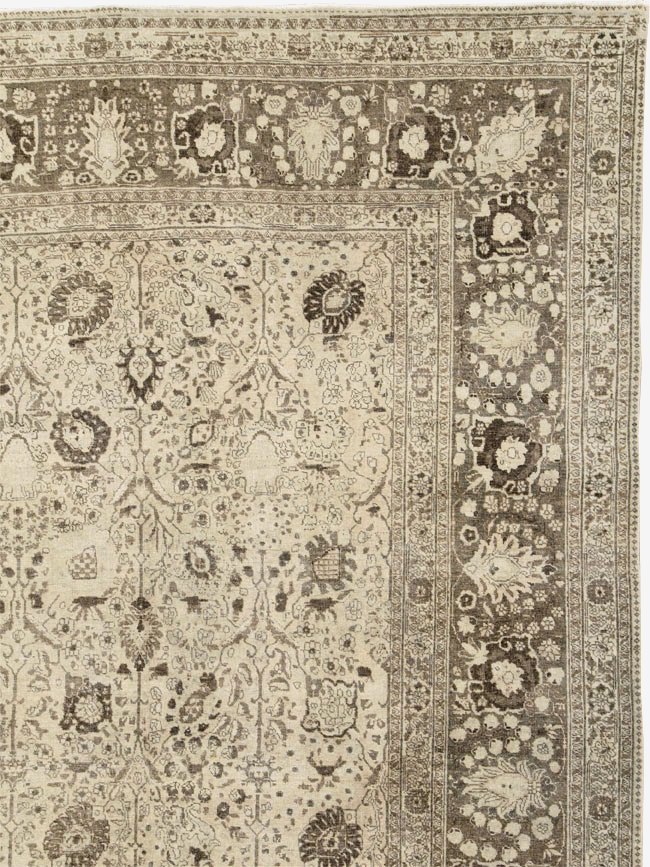 Antique Persian Tabriz Carpet, No.20552 - Gsblank