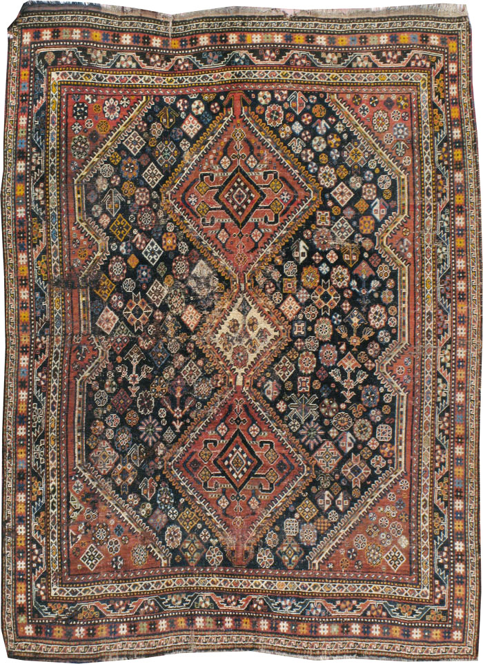 Antique Persian Shiraz Distressed Rug, No.20573 - Gsblank