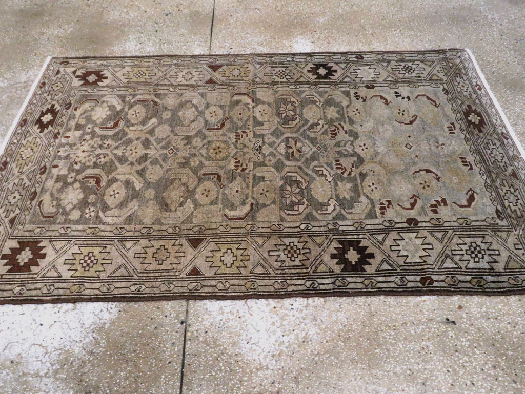 Antique Persian Malayer Rug, No.20602 - Gsblank