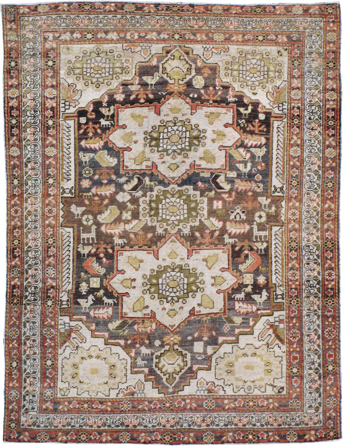 Vintage Persian Shiraz Rug, No.20644 - Gsblank