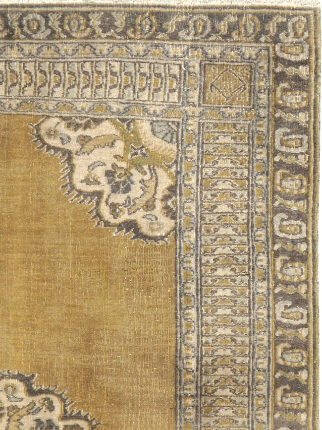 Antique Persian Khorossan Rug, No.20657 - Gsblank