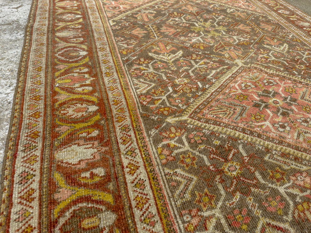 Vintage Persian Malayer Accent Rug, No.20703 - Gsblank