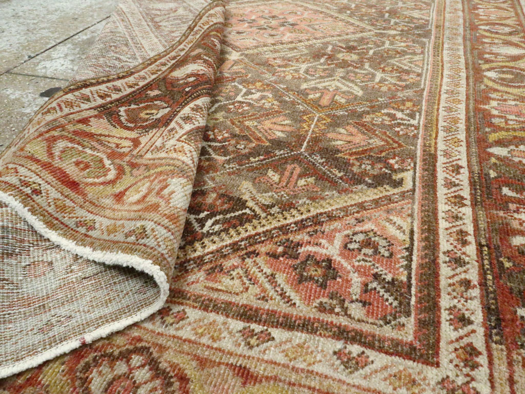 Vintage Persian Malayer Accent Rug, No.20703 - Gsblank